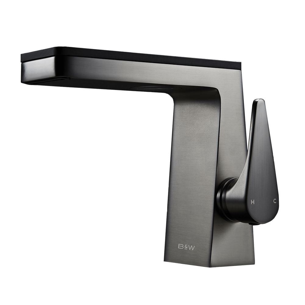 Смеситель для раковины Black&White U7330GM