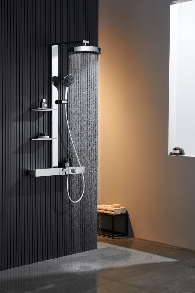 Душевая стойка Black&White GH-9005C